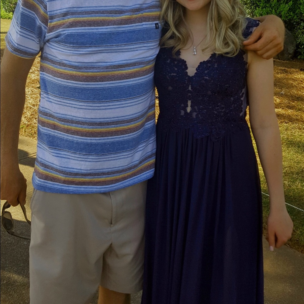 beautiful sherri hill prom dress